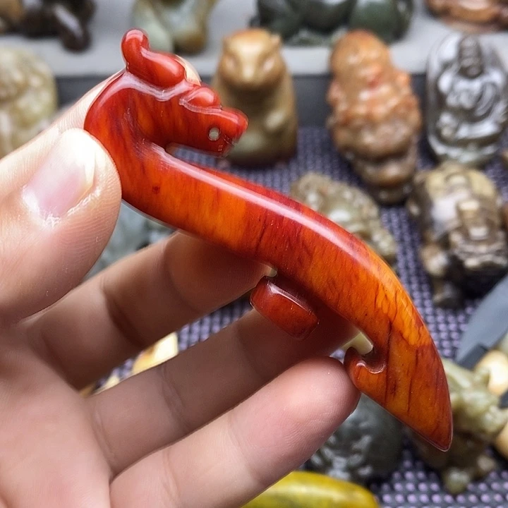 蛇纹石玉合金颈饰