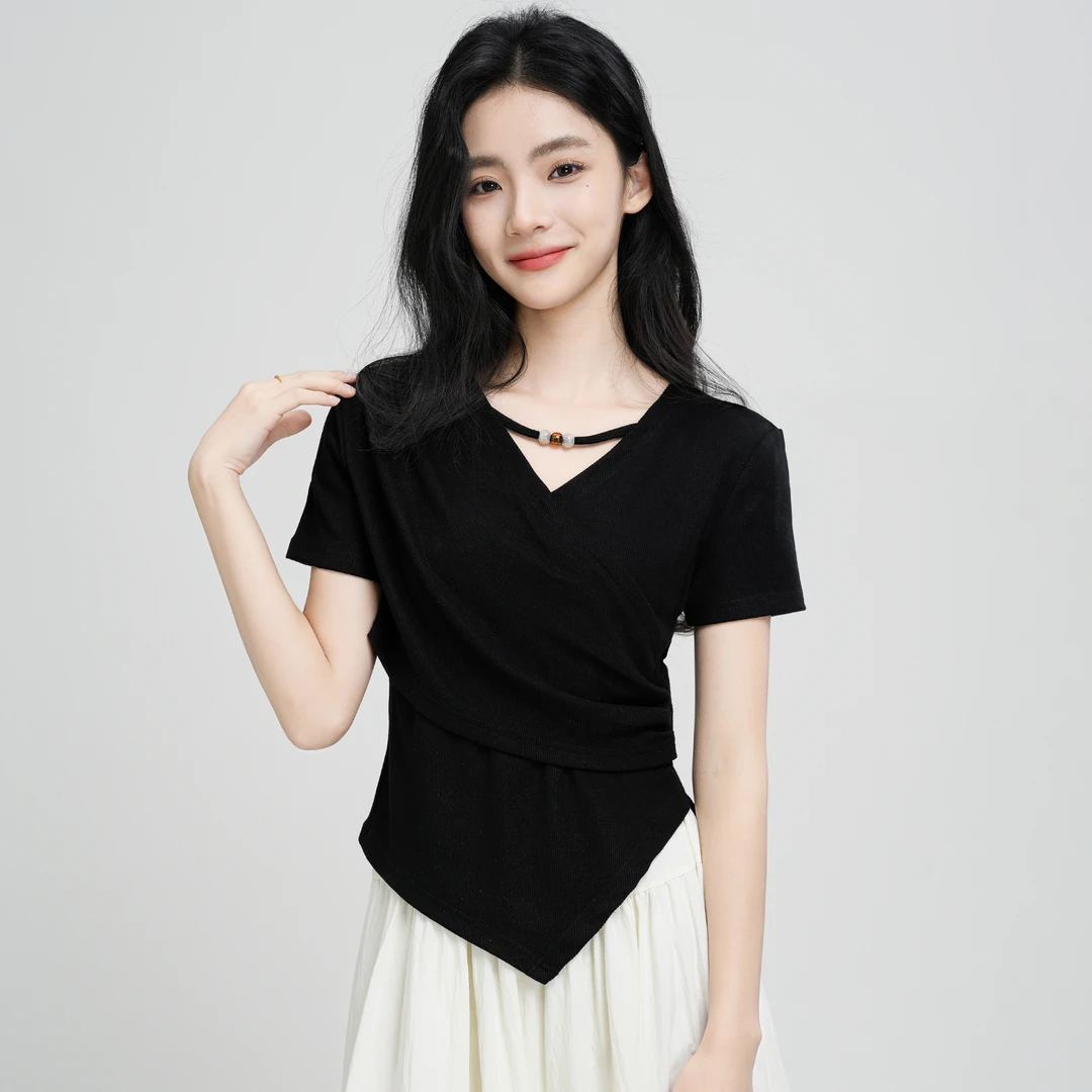 黑色不规则短袖t恤女2025夏季新款设计感小众v领体恤别致短款上衣
