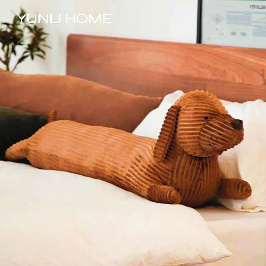 长条腊肠狗玩偶靠枕