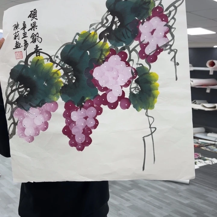 字画等多种形式的艺术作品和