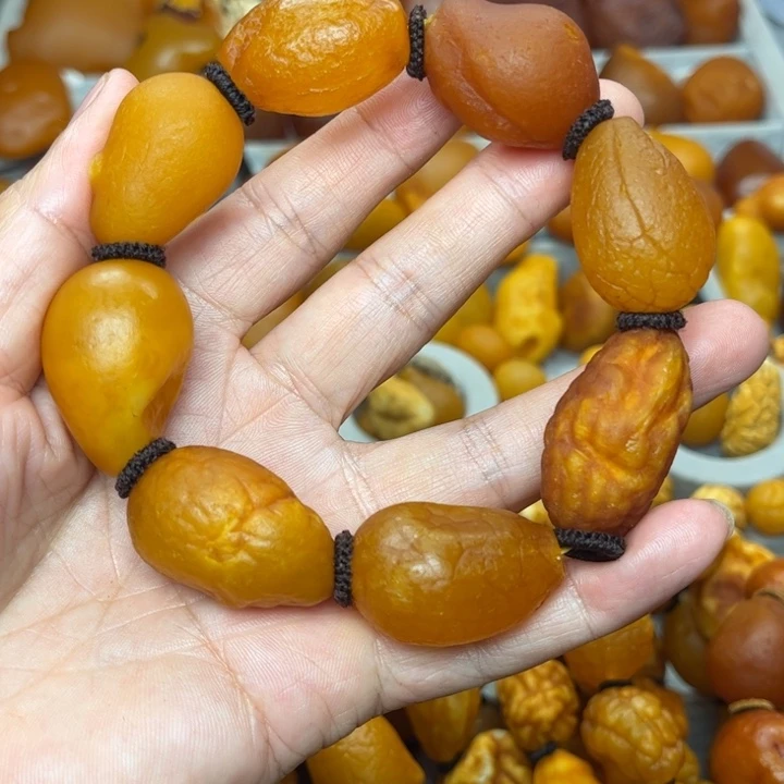 琥珀未镶嵌裸石天然蜜蜡手串