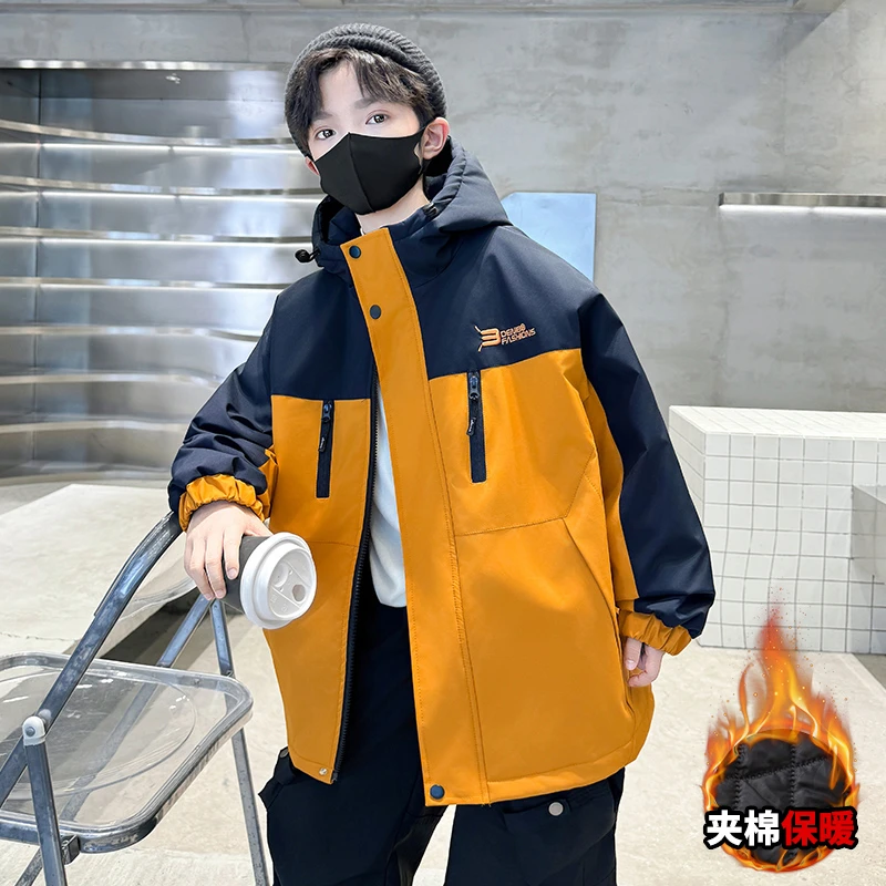 男童秋冬款夹棉加厚外套2025新款冬季中大儿童男孩冬装加棉冲锋衣