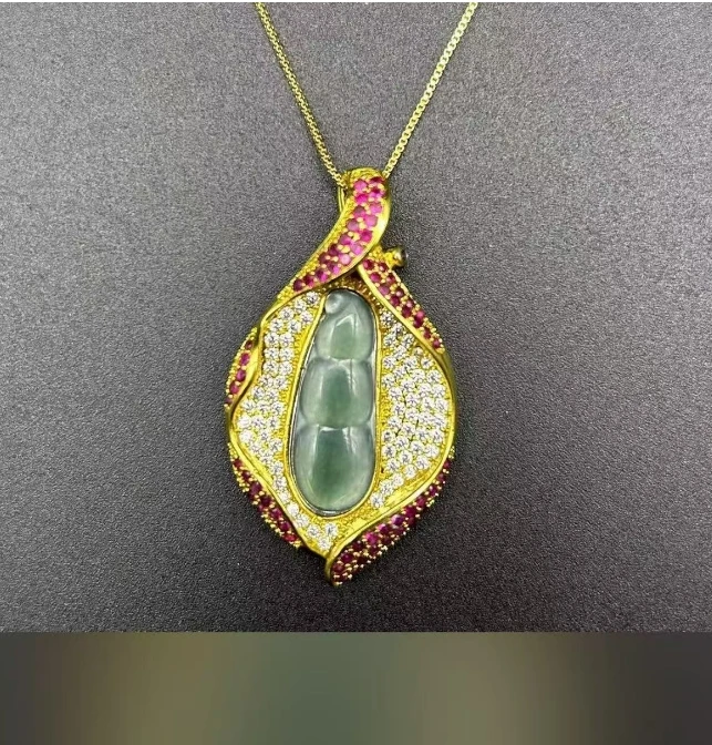 饰品绿色四季豆