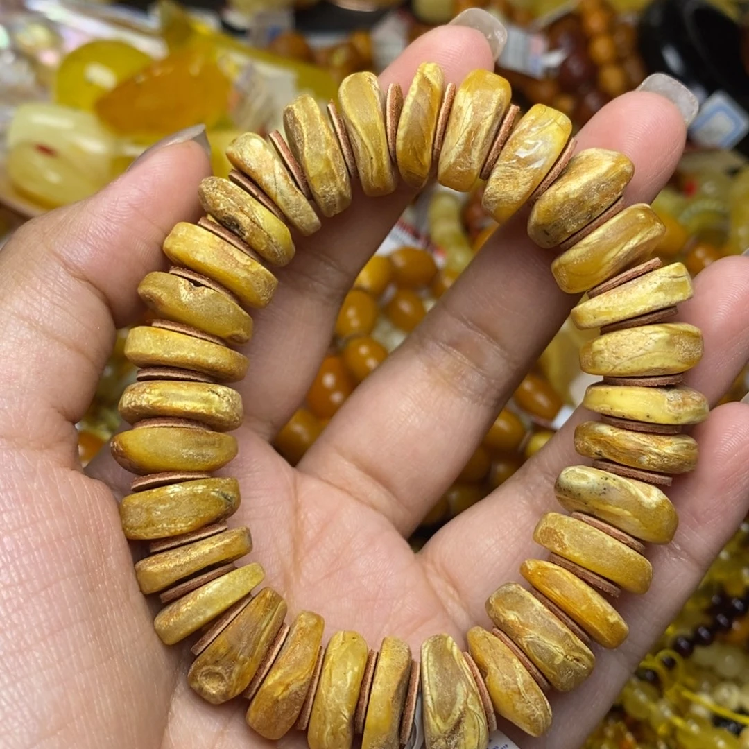 未镶嵌琥珀珠宝奇石