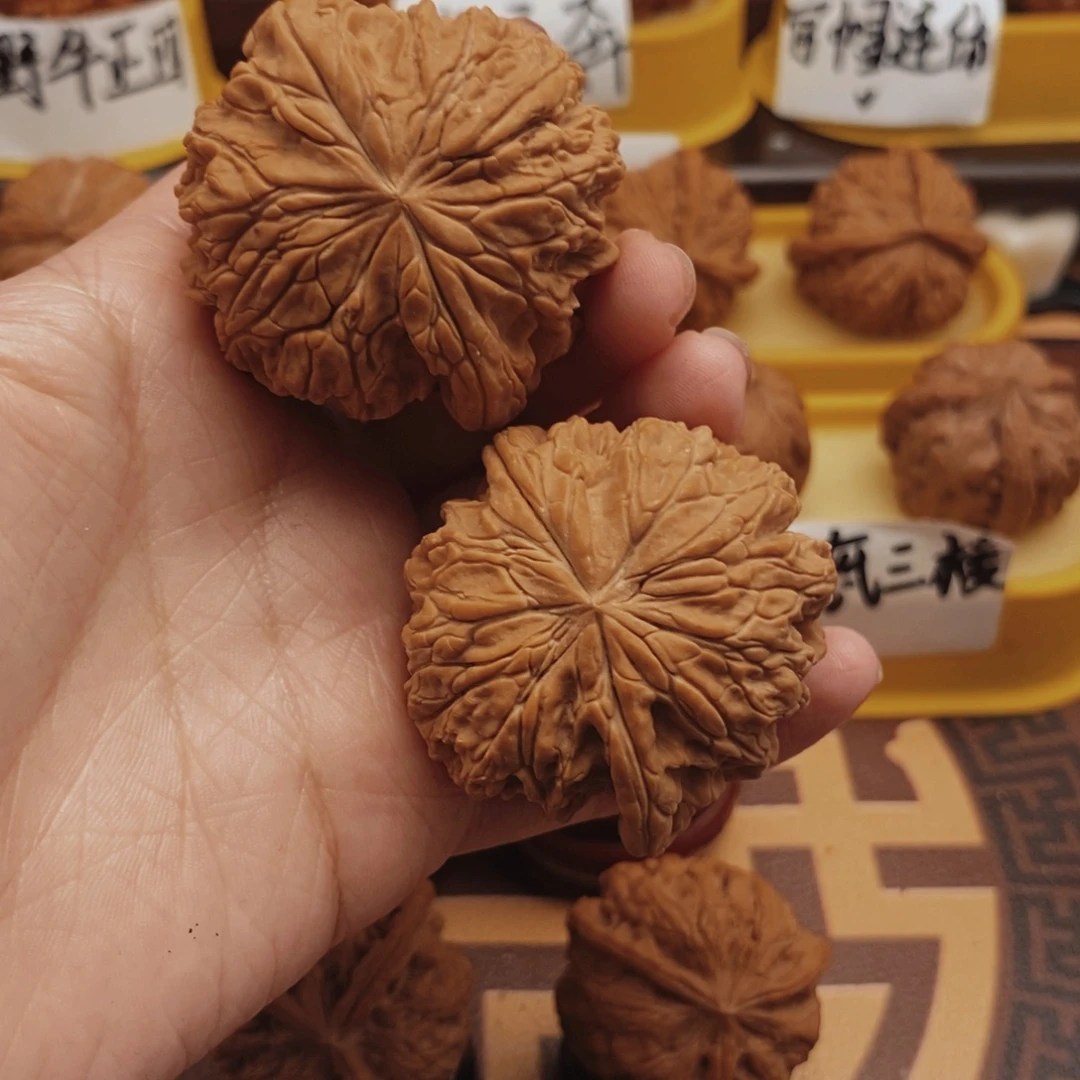 文玩核桃把件44全品暴雪