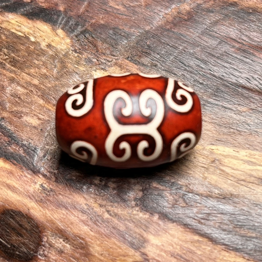 天然玛瑙回纹珠项链挂件吊坠饰品男女款情侣款锁骨项链时尚潮流款