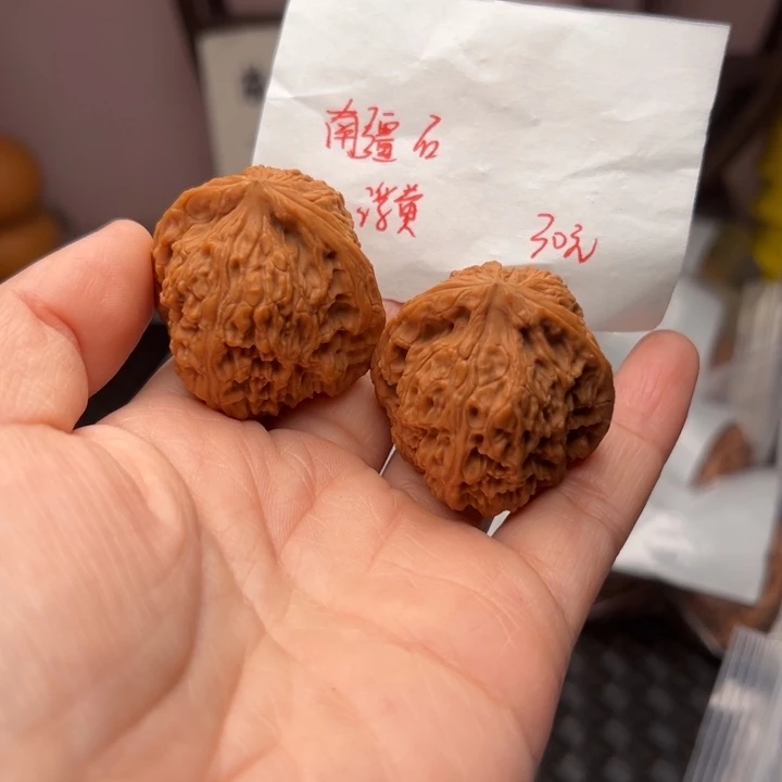 核桃38尺寸南疆石浮黄