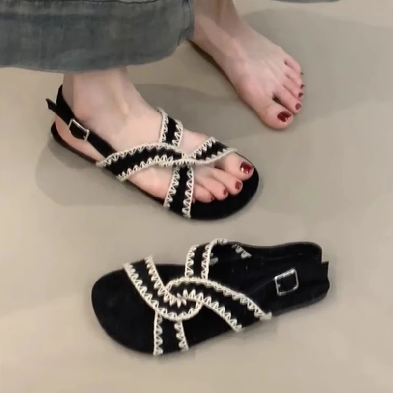 法式一字带露趾凉鞋女夏季外穿2025新款平底交叉带波西米亚罗马鞋