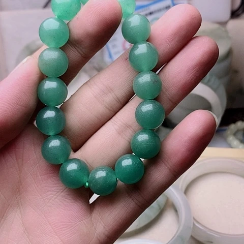 吊坠(赠链)未镶嵌石英质玉