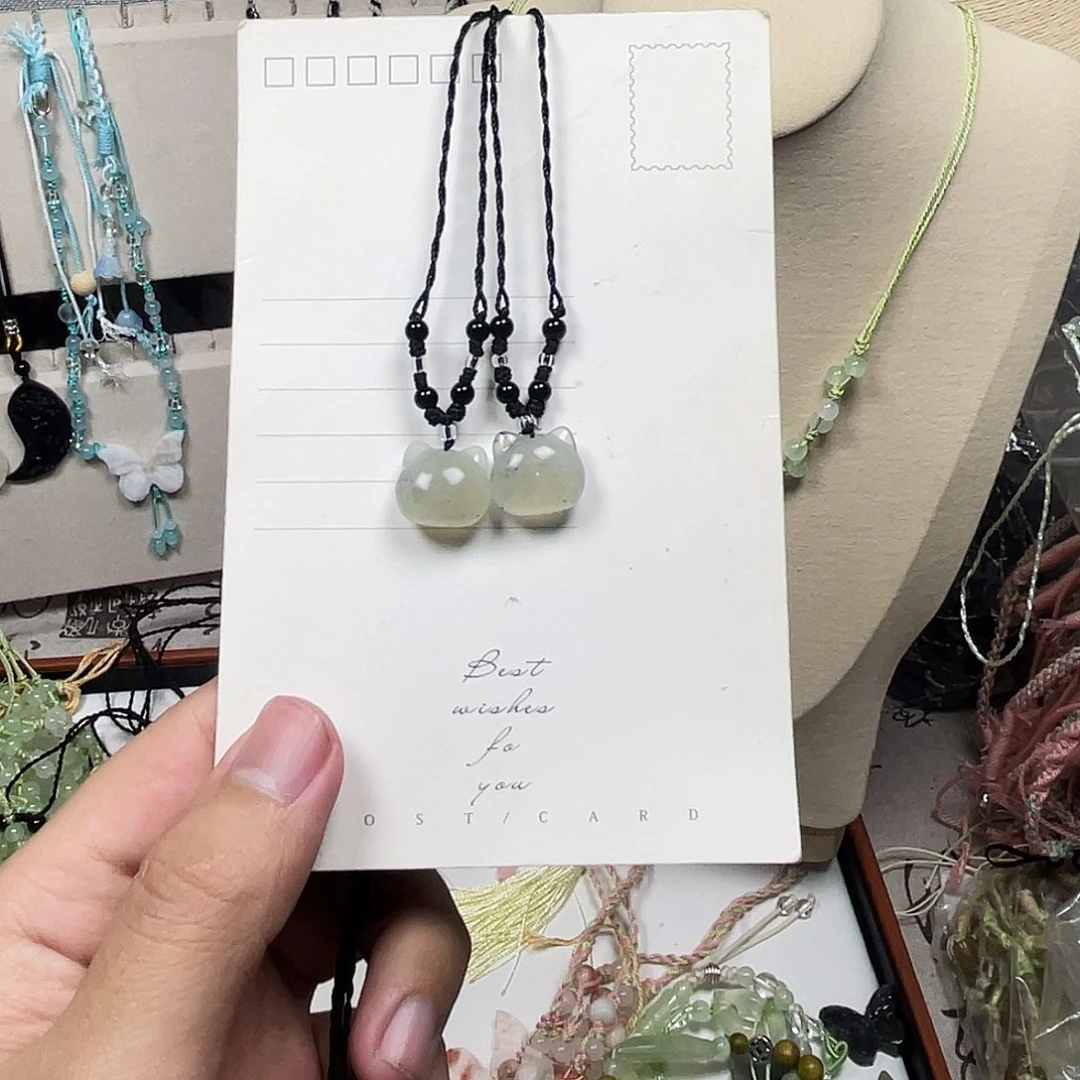 蛇纹石玉合金颈饰