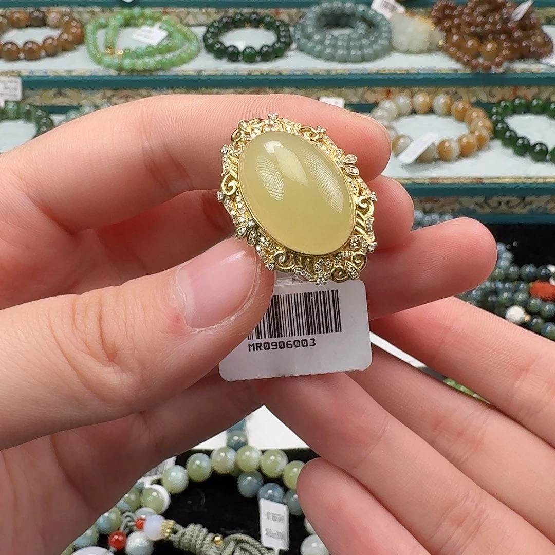 和田玉手串18K金镶嵌牛*