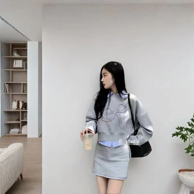 2025秋季蝴蝶结卫衣套装条纹胖mm爆款外穿新款胖妹妹冬季穿搭套装