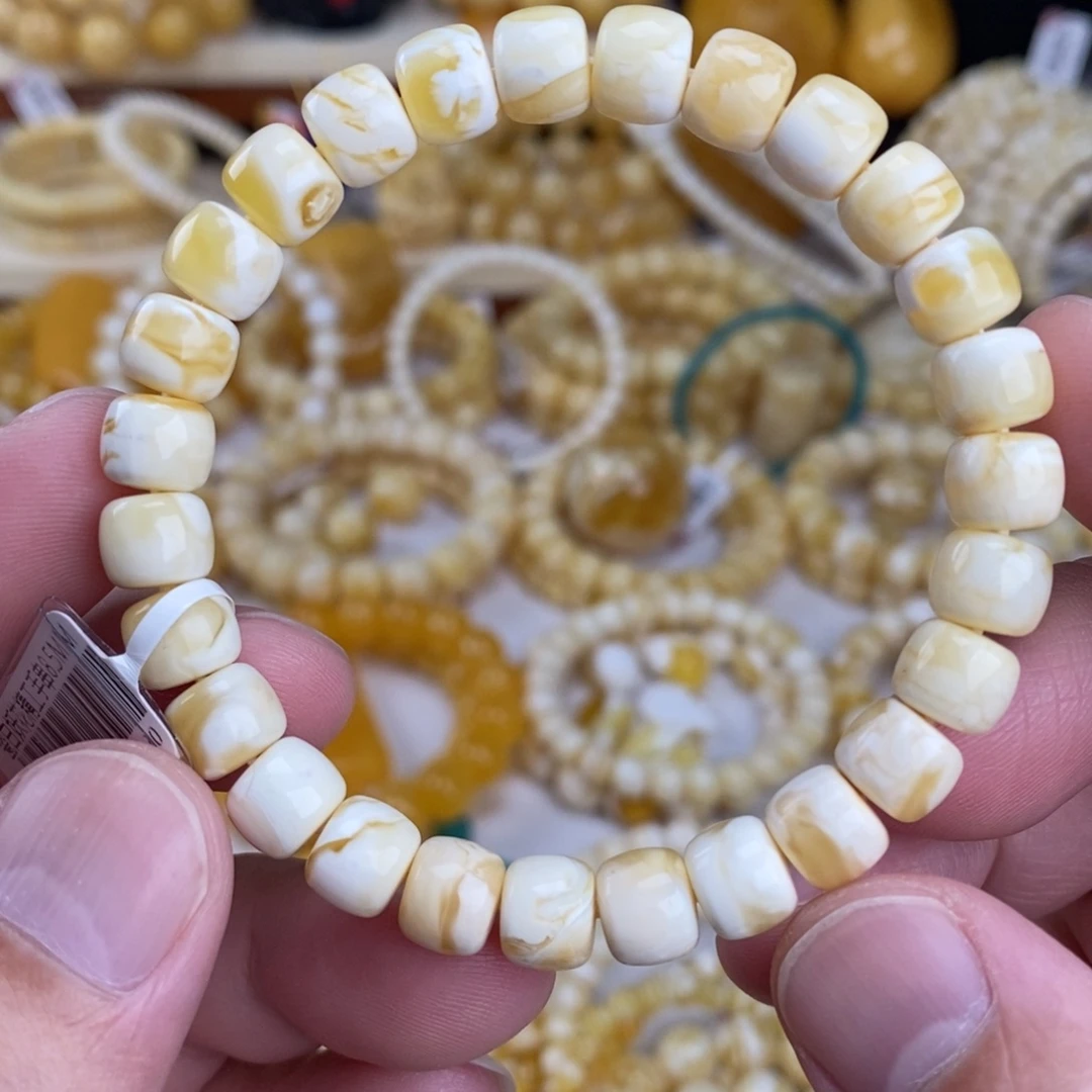 手链蜜蜡未镶嵌瓷白溶洞妖花8.5mm