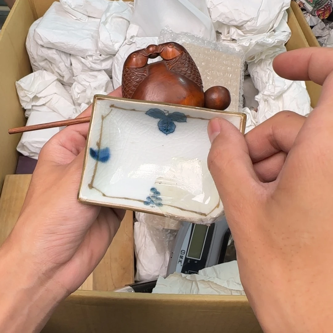 绿泥陶瓷孤品单件车里拍