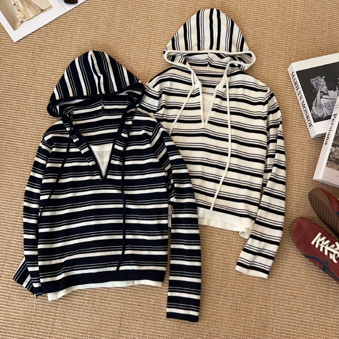 【初奢自制】秋季休闲时尚百搭舒适连帽拉链假两件针织衫