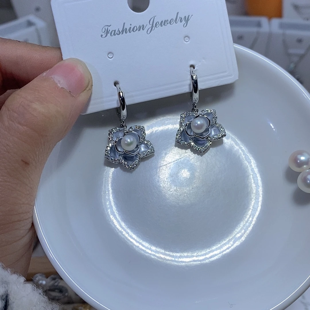 耳饰淡水珍珠未镶嵌