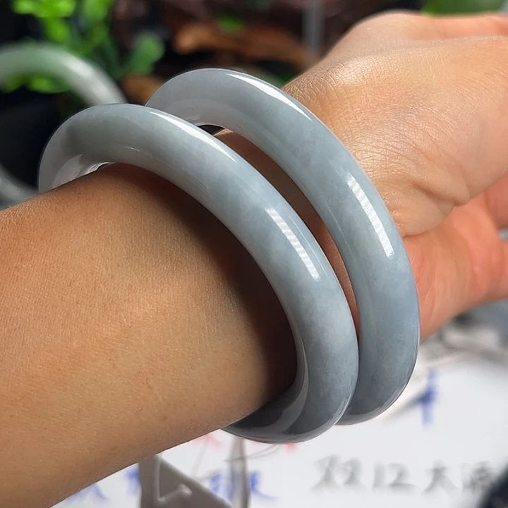 翡翠未镶嵌手镯纯天然缅甸A货翡翠雾霾蓝双十二福利镯54