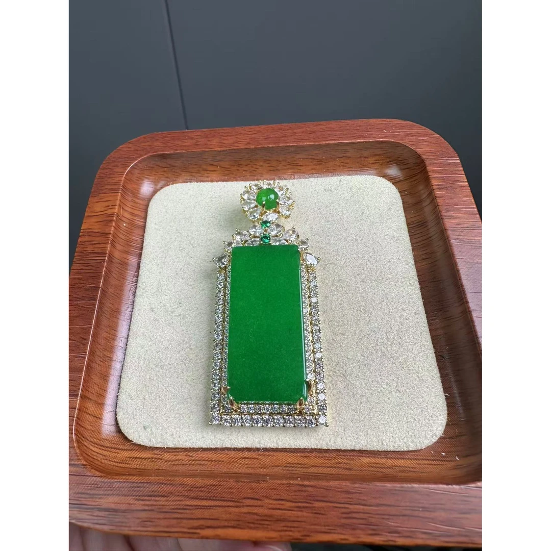 翡翠豪镶14k太阳花无事牌吊坠