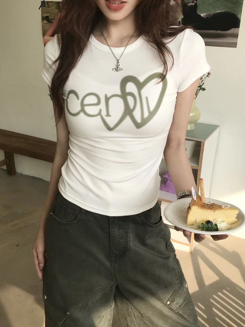 唐火火【爱心字母】夏季新款洋气修身显瘦上衣慵懒印花百搭正肩短袖