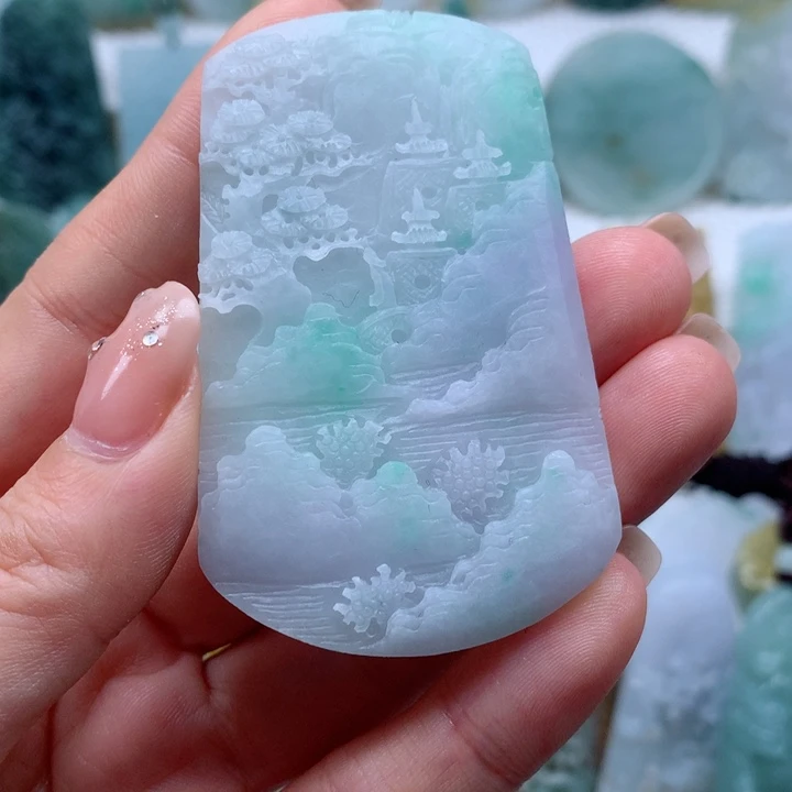 定制翡翠未镶嵌山水牌