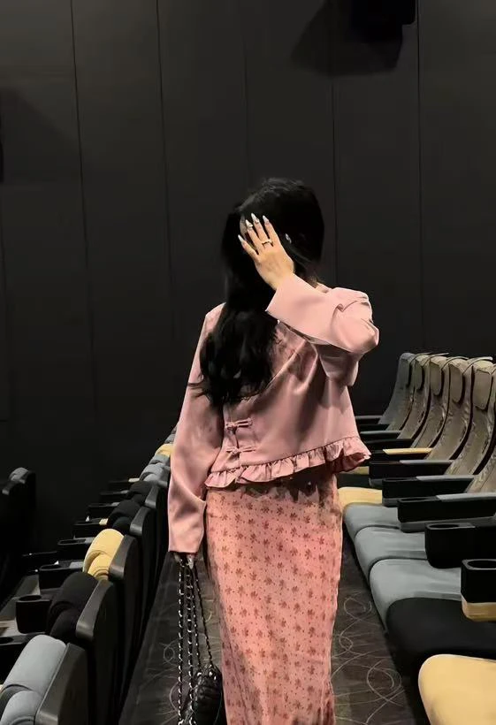 春款粉色国风短外套