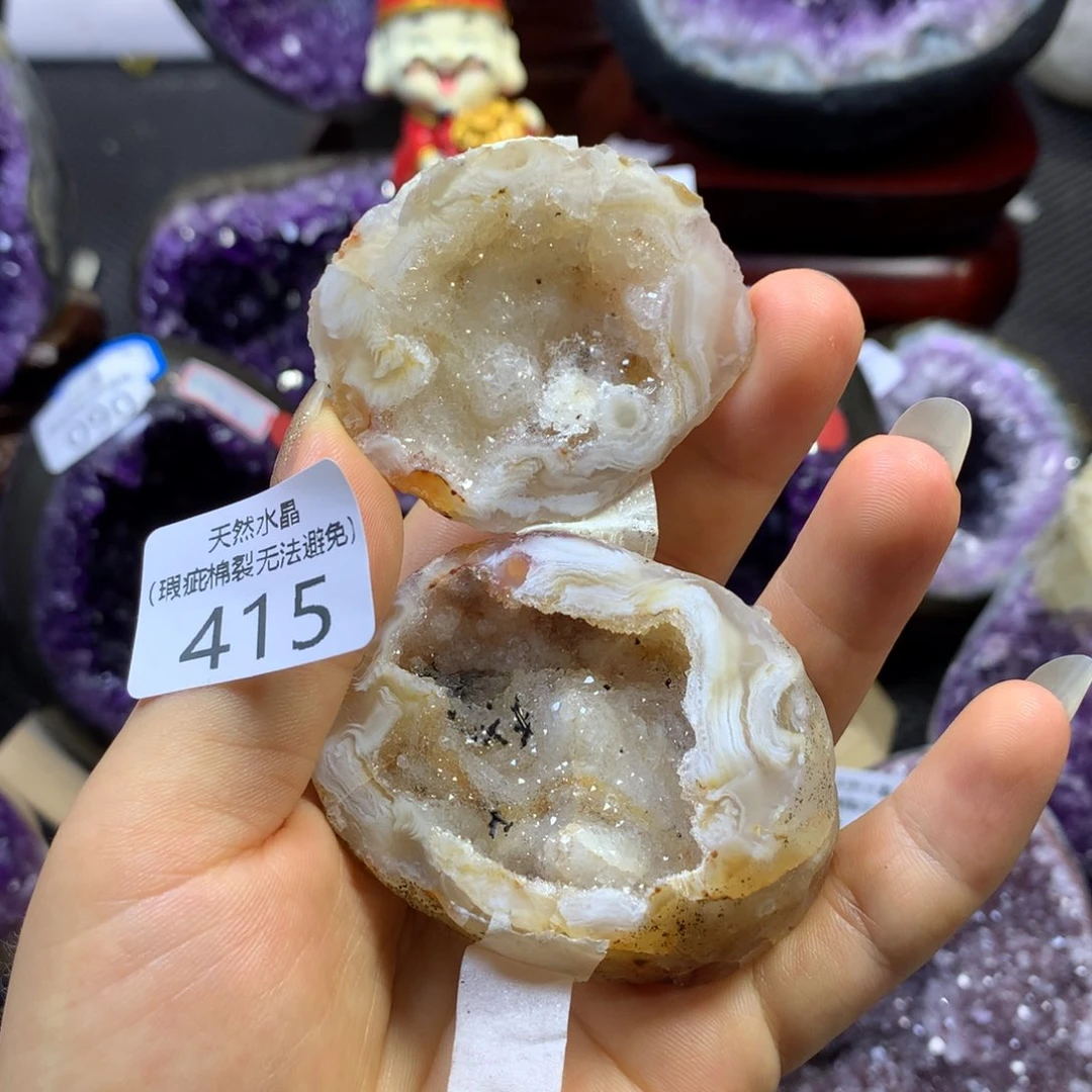 摆件玛瑙未镶嵌月