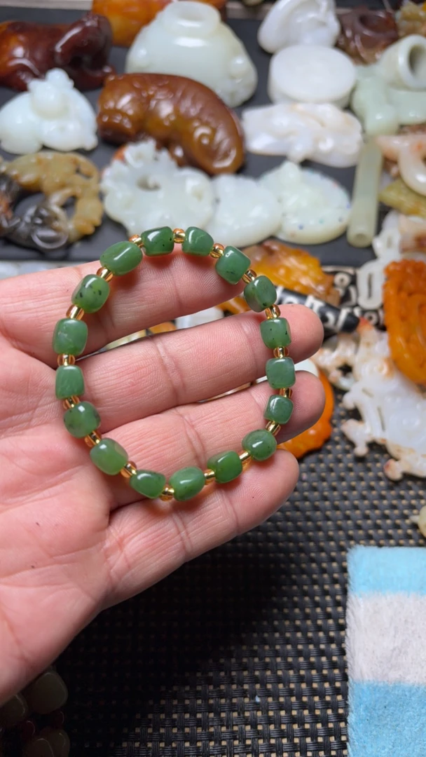 精品和田玉碧玉手链