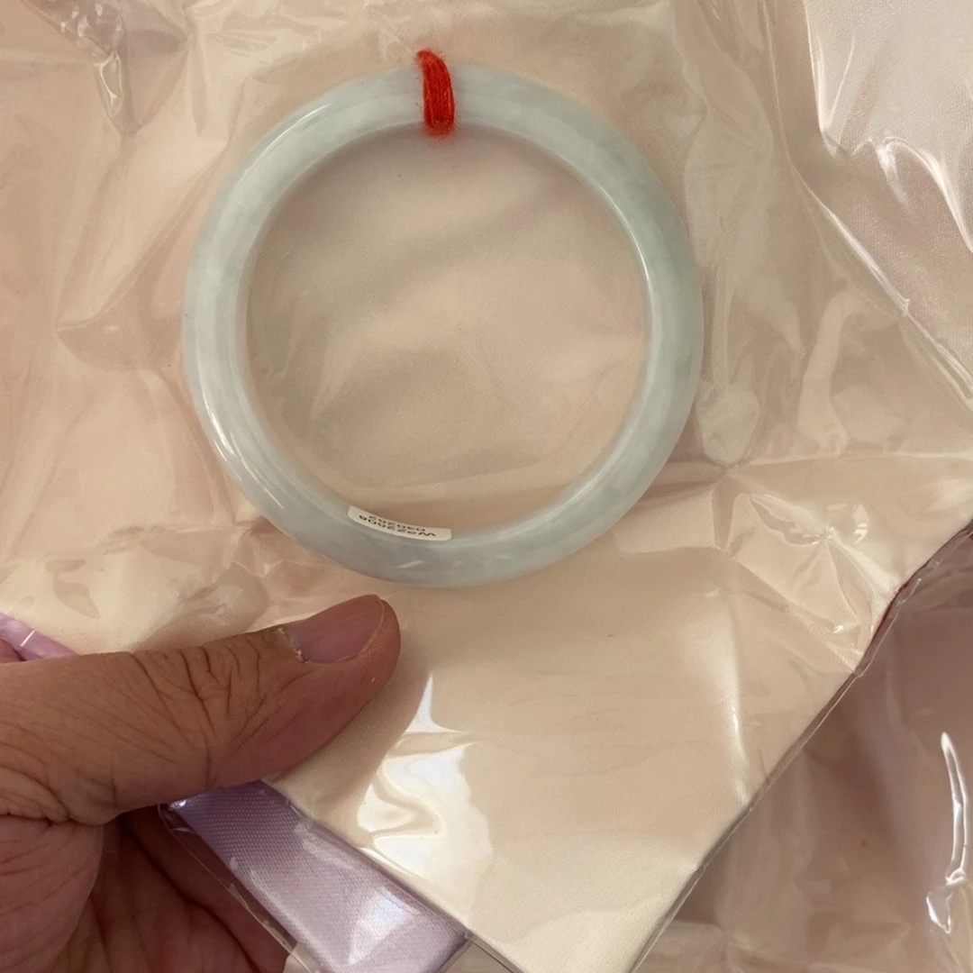 X***~翡翠未镶嵌手镯59.8