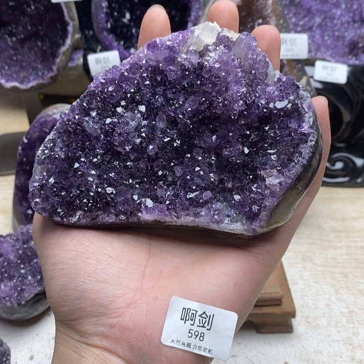 紫晶大型摆件（非配饰）未镶嵌