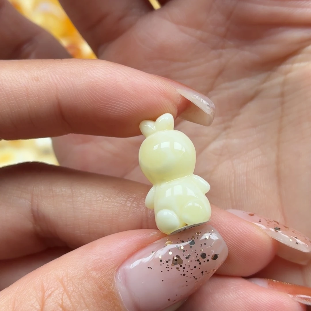 琥珀未镶嵌裸石蜜蜡