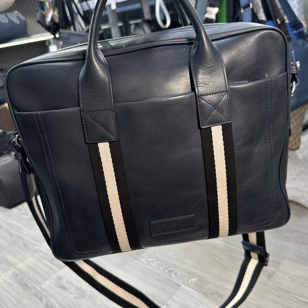 99新 BALLY/巴利 巴利斜挎包