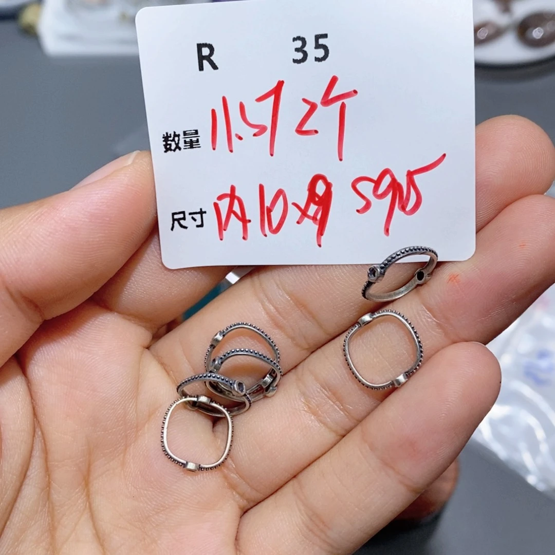 银S925镶嵌颈饰水晶R35