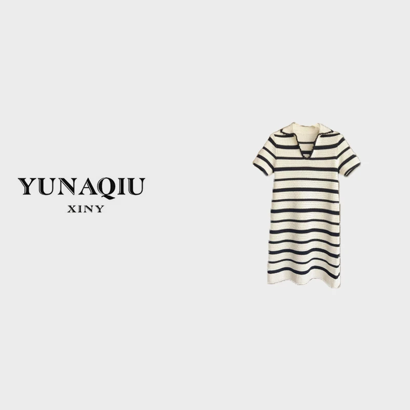 YUNAQIU气质休闲时尚针织女装连衣裙百搭长裙-5747