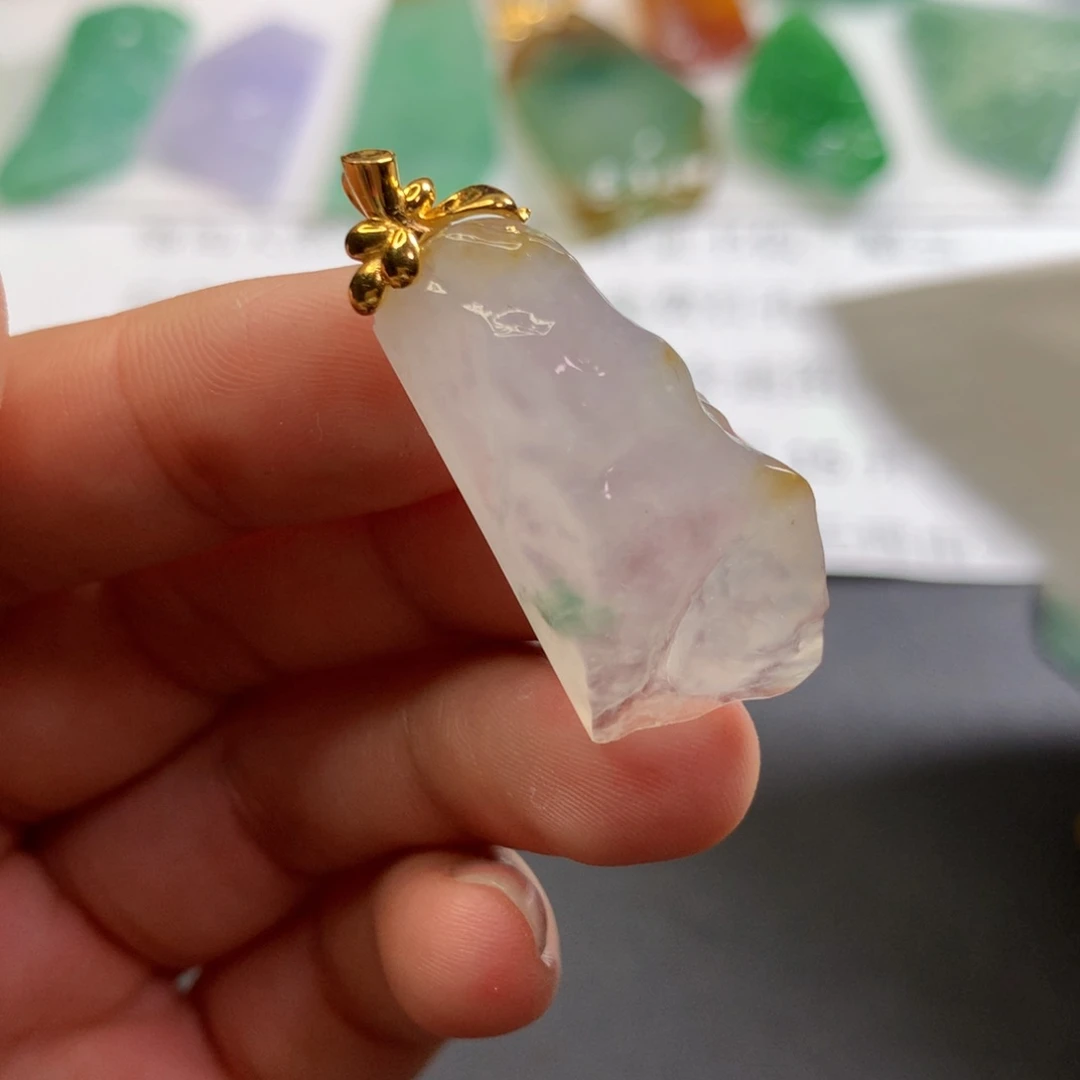 【闪购商品】翡翠吊坠(不含链)未镶嵌