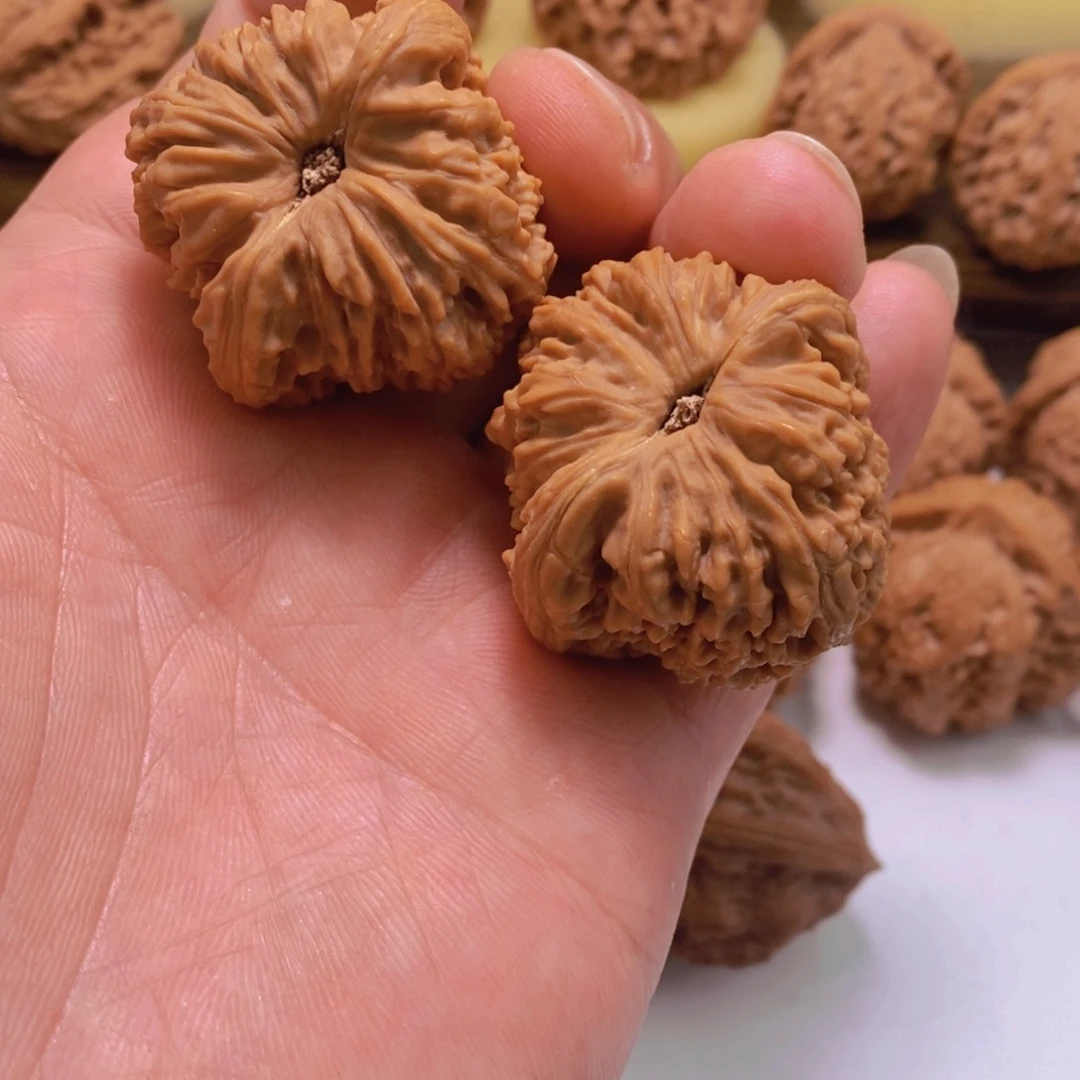 文玩核桃把件l*h文玩核桃