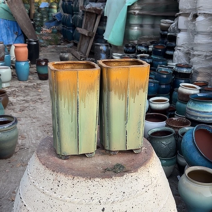 高度27厘米口径14厘米瑕疵