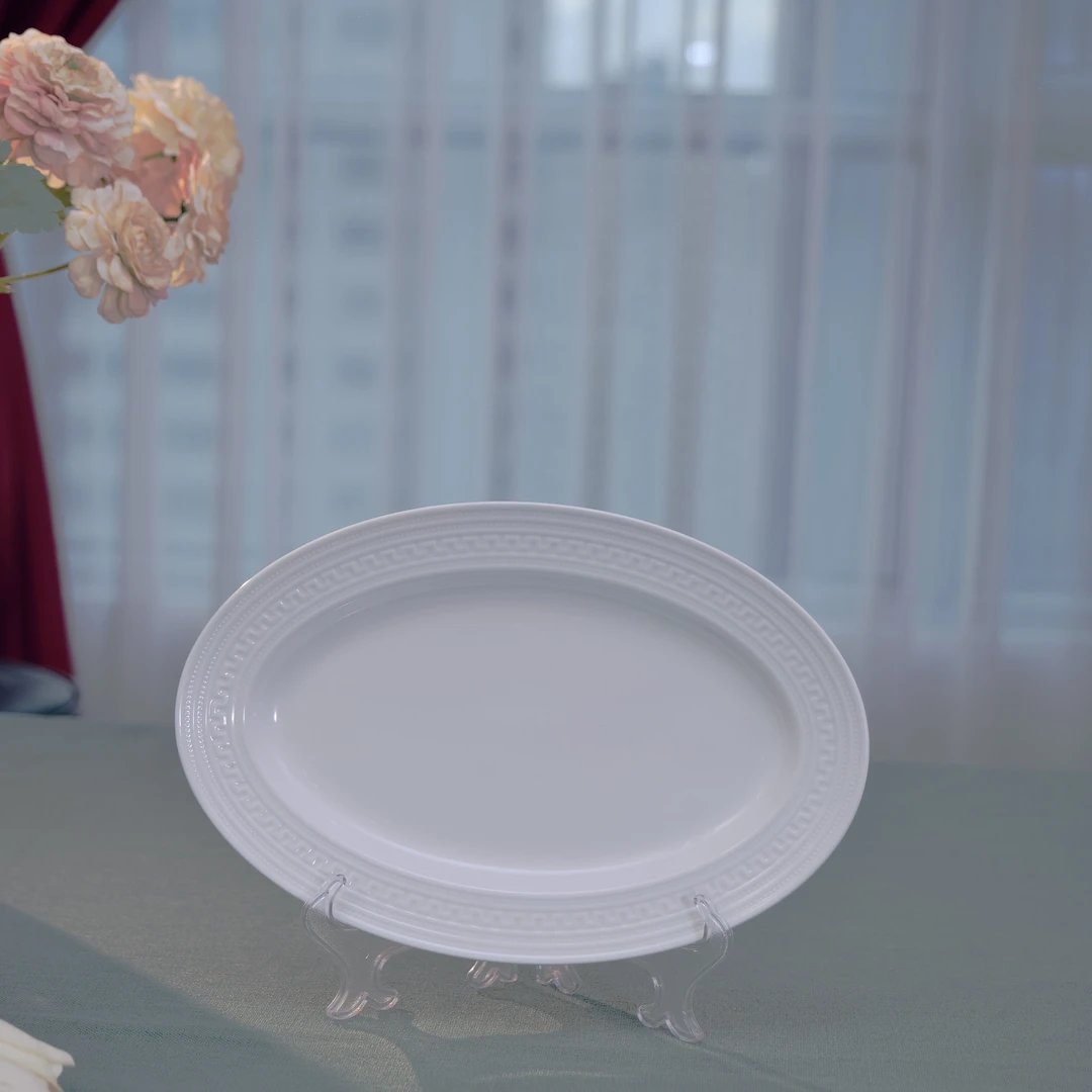 2025年韩旦最新款鱼盘手工盘子家用陶瓷纯白简约