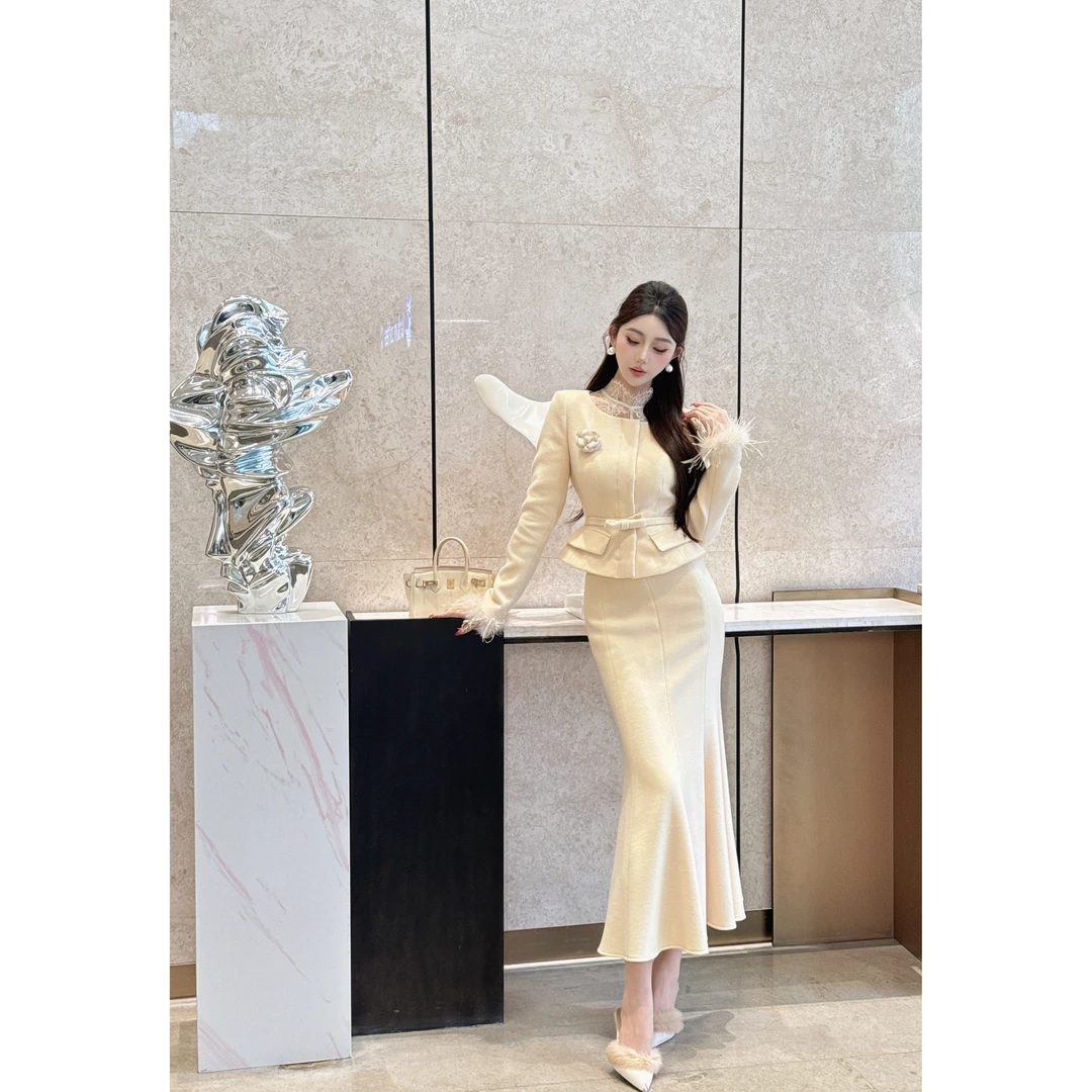 【玉绡庭】小雨高腰常规小鸡黄秋冬轻奢修身时尚套装252141
