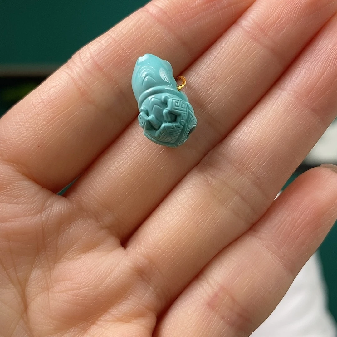 未镶嵌绿松石珠宝奇石