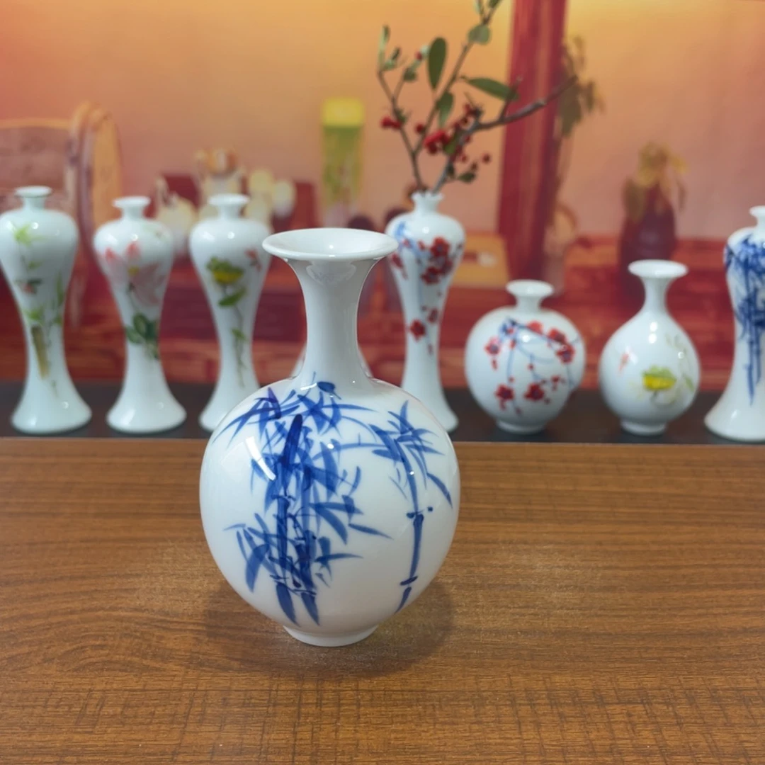 陶瓷景德镇小花瓶等着你