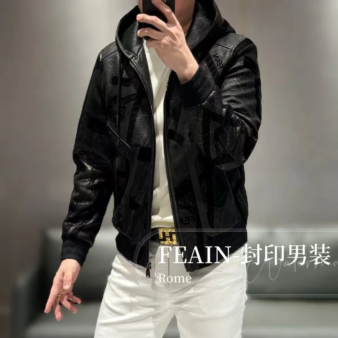 【FEAIN品牌】高端真皮拼接6D立体激光雕花植绒工艺连帽夹克8113