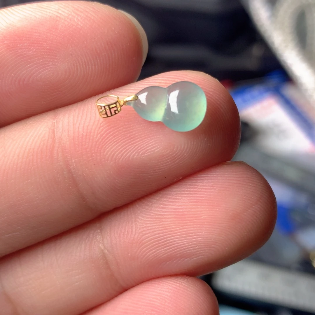 【闪购商品】颈饰18K金镶嵌翡翠翡翠