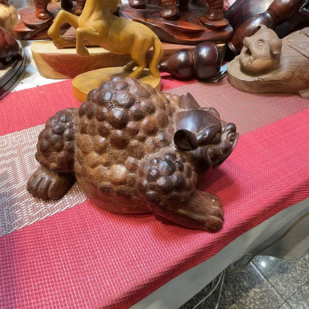 交趾黄檀（大红酸枝）