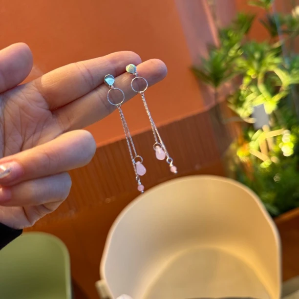925银耳饰 7641粉色水滴银耳钉