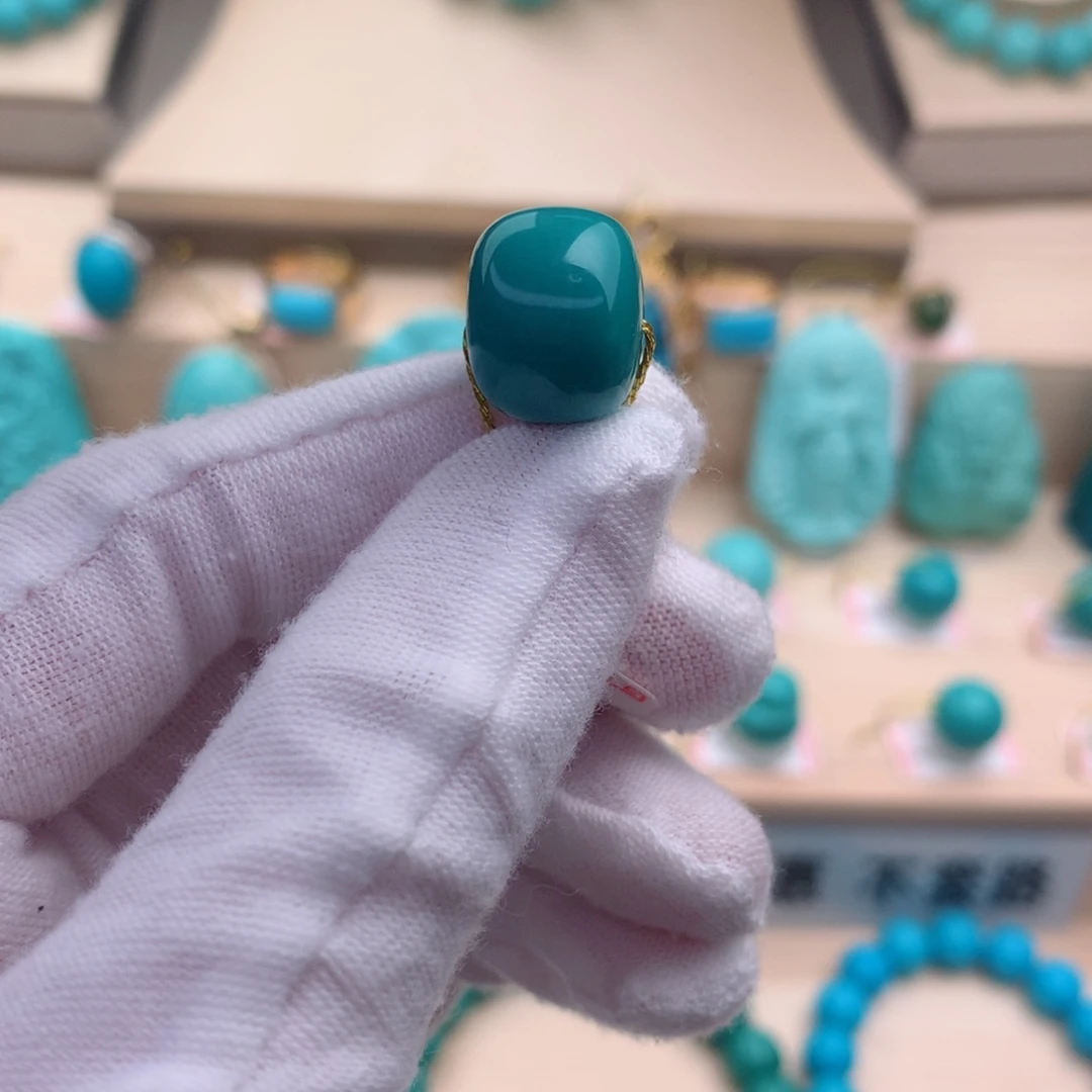 绿松石珠宝奇石未镶嵌