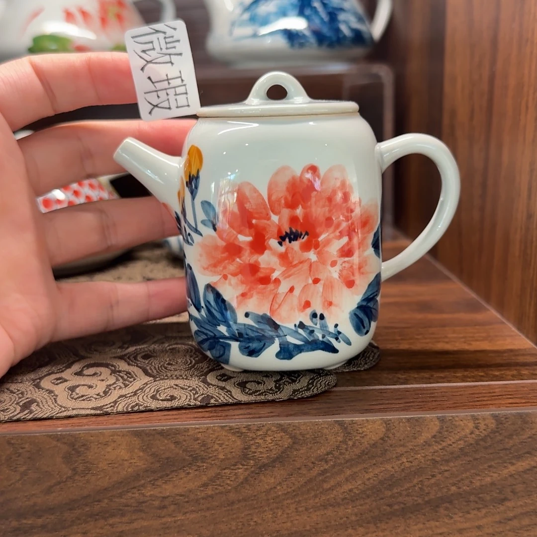 釉下手绘茶具微瑕