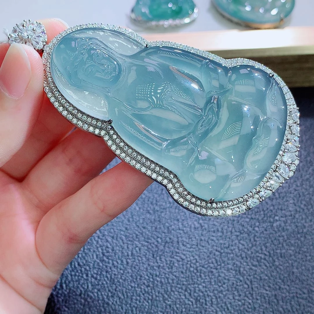 翡翠银S925镶嵌颈饰翡翠