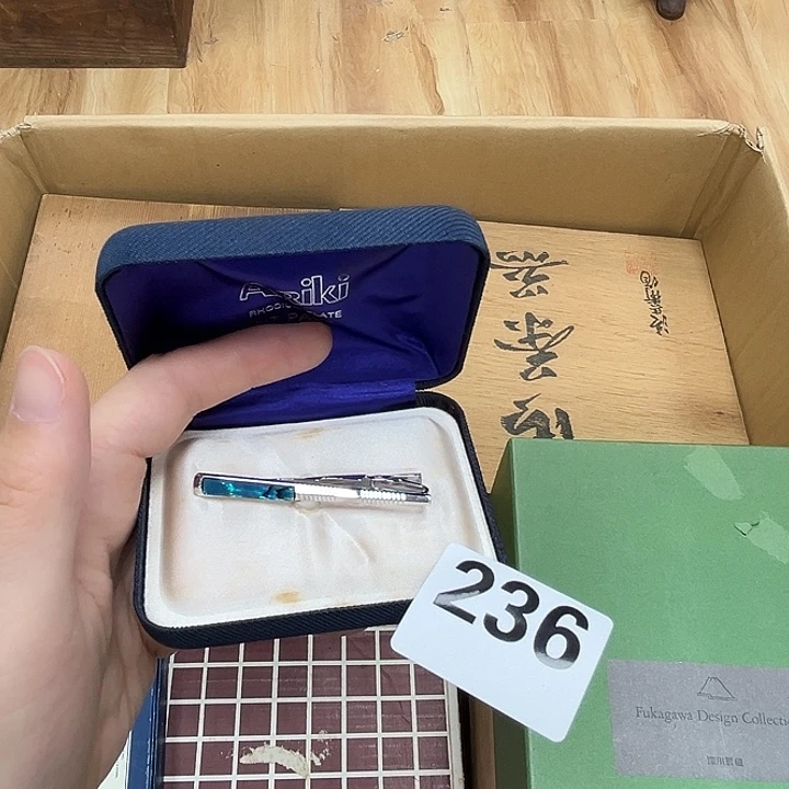 瓷片呀工艺品摆件瓷器摆件正能量