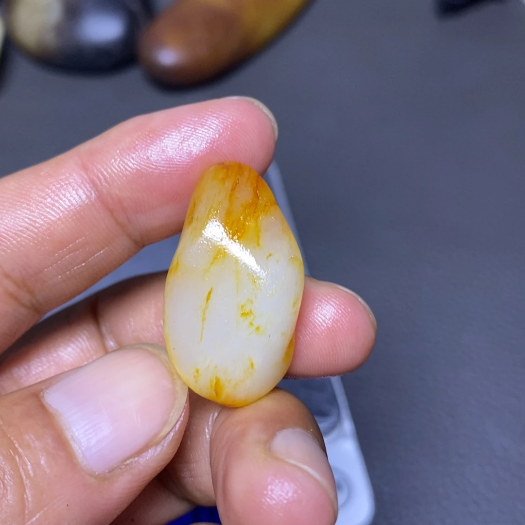 未镶嵌和田玉挂件