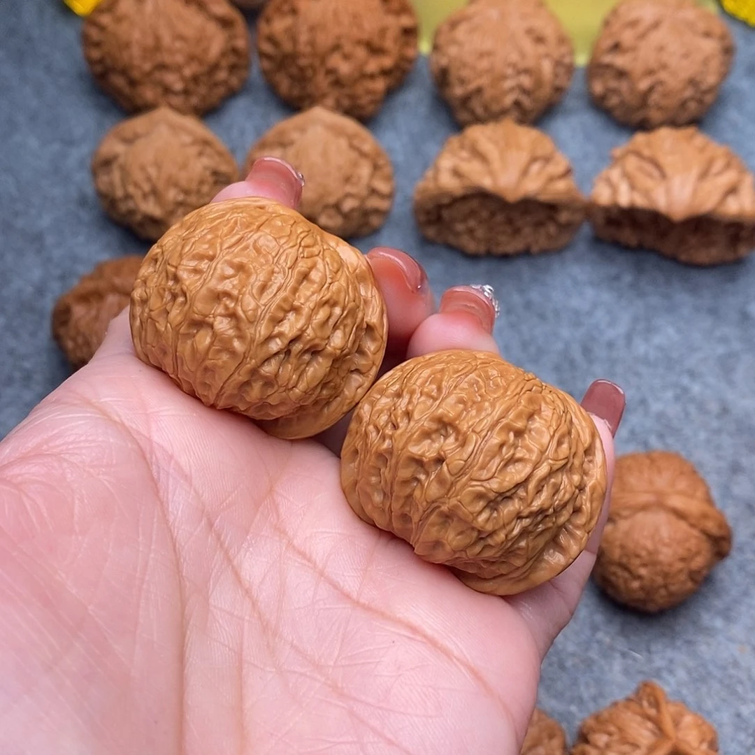 文玩核桃把件精品特价乾隆磨38